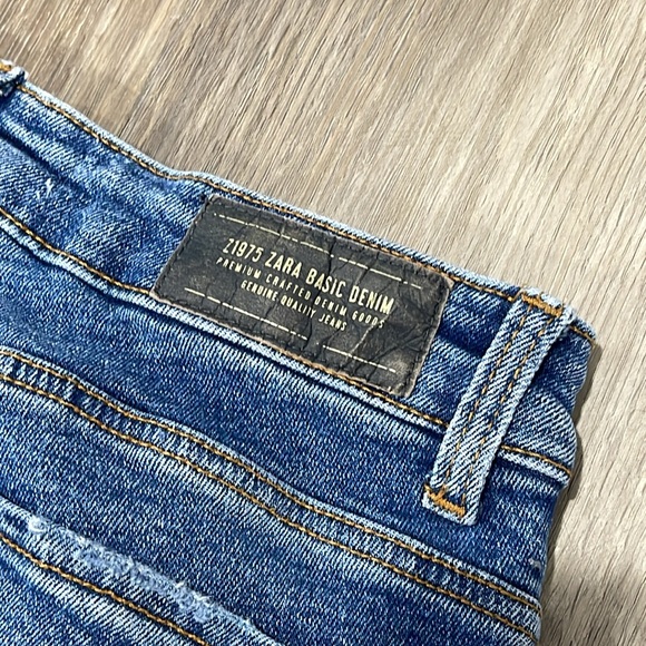 Zara Denim ankle jeans size 4 raw hem medium wash blue - Picture 9 of 15